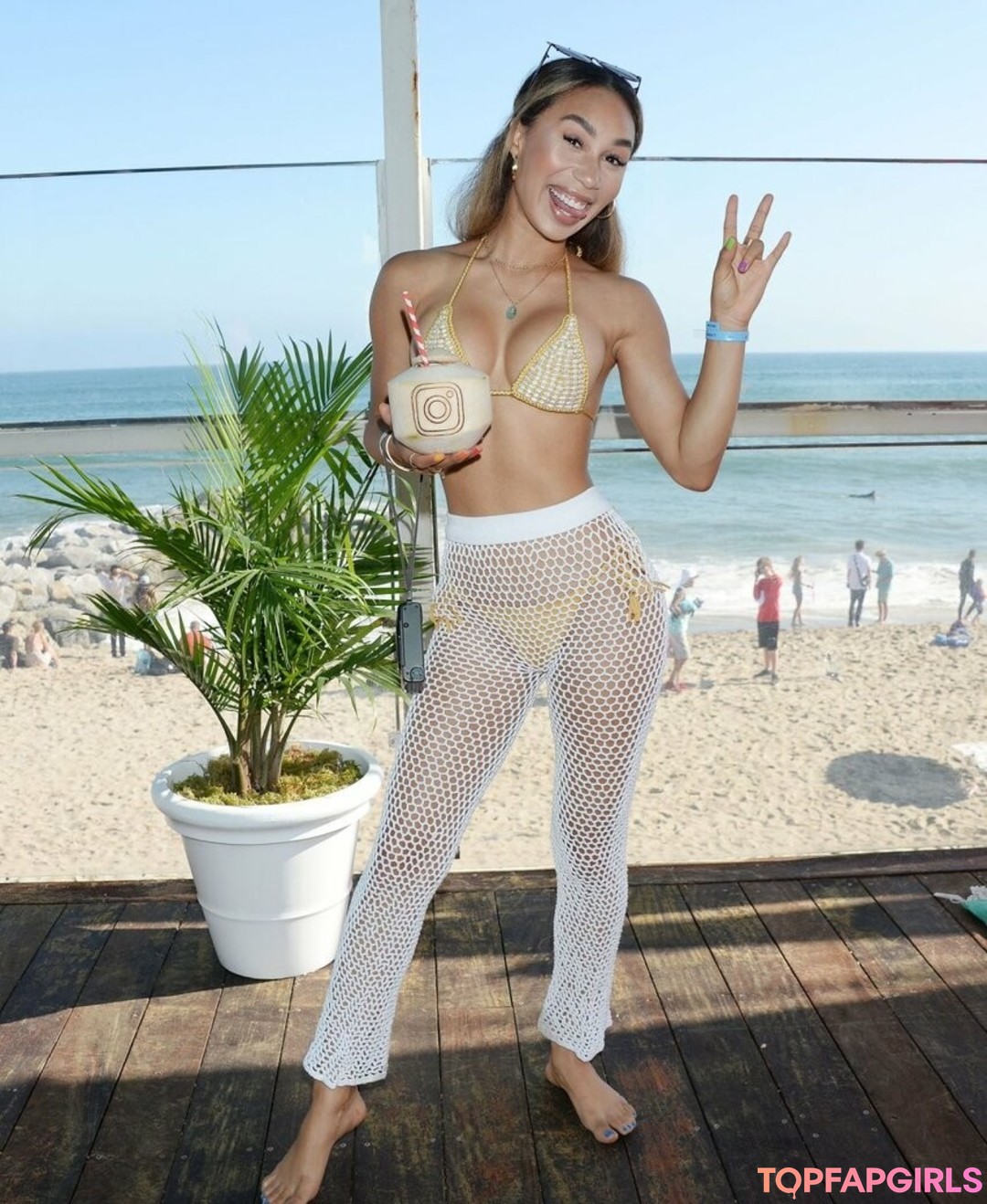Eva Marisol Gutowski star free photo