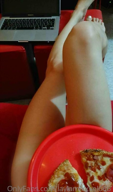 laylamixxxel666 nice pornstar img