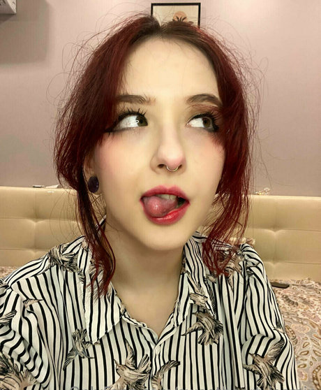 sweetheart jasmin model high quality photos