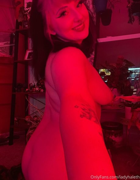 ladyhaleth model pictures