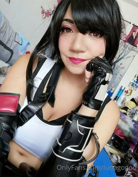 lunagogoo model perfect photo