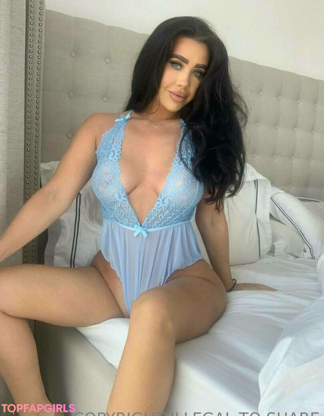petite skinny onlyfans art naked pic