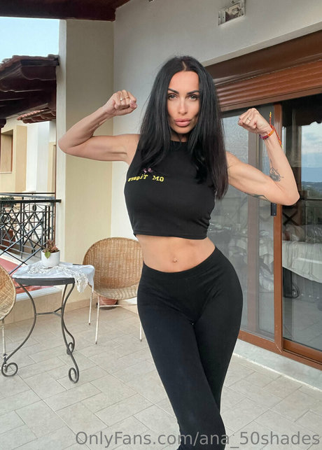 ana 50shades model xxx picture