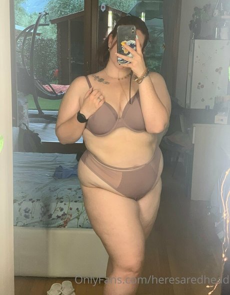 asian female onlyfans pretty pics