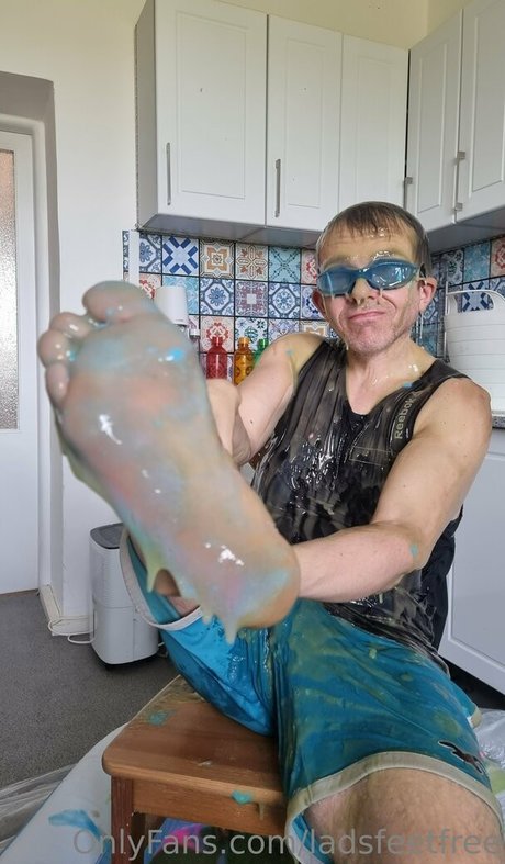 ladsfeetfree model nice images