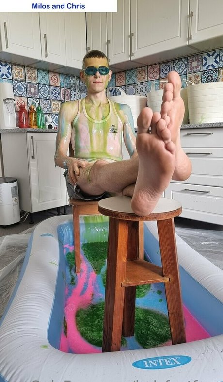 ladsfeetfree profile image