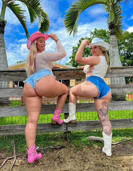 itshollybabyy12 top actress images