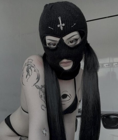 Ghostbabss nude pornstar pics