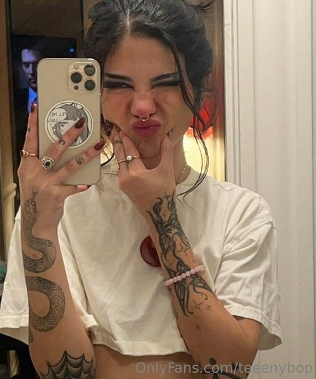 teeenybop sexy pornstar archive