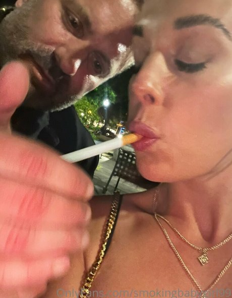 smokingbabygirl99 perfect actress img