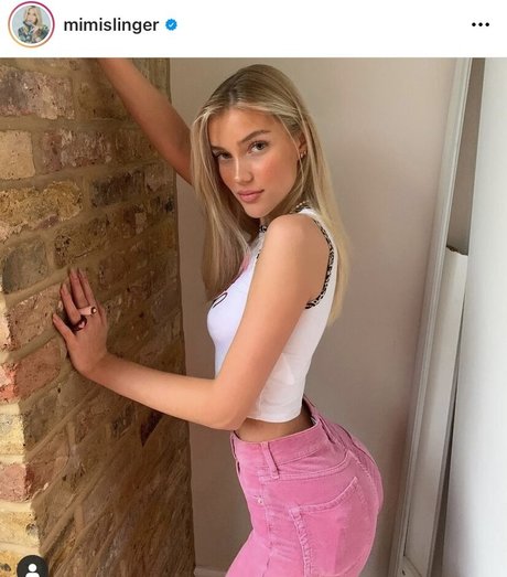 Mimi Slinger model sex photos