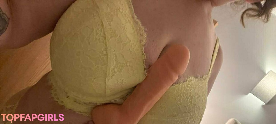 boobsfordayz xo pretty model pic