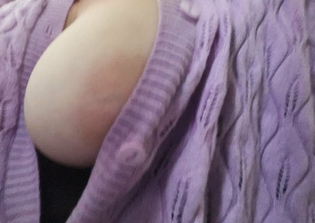 bbwbadnwild nudes model pic