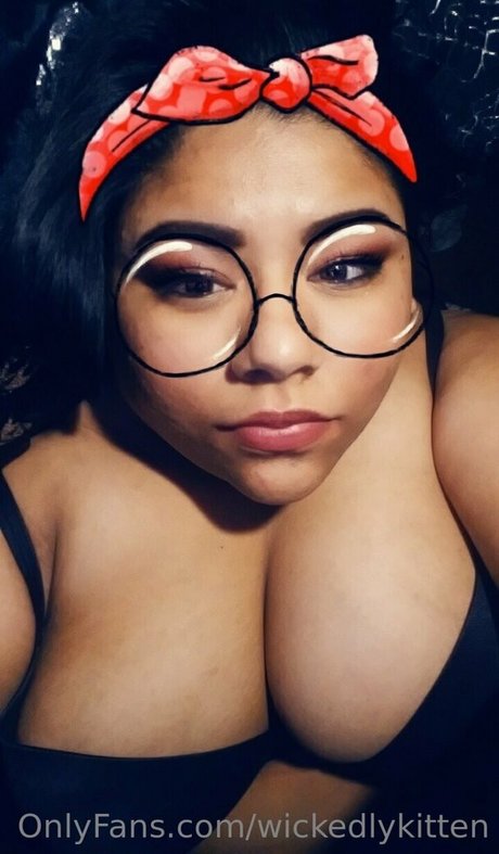 wickedlykitten star pornographic galleries