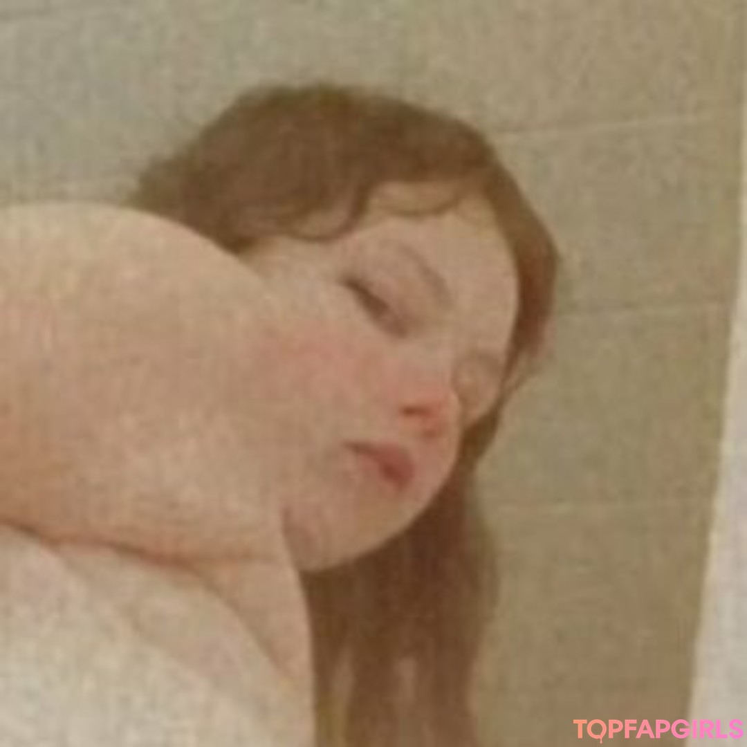 bevtakesit naked actress archive