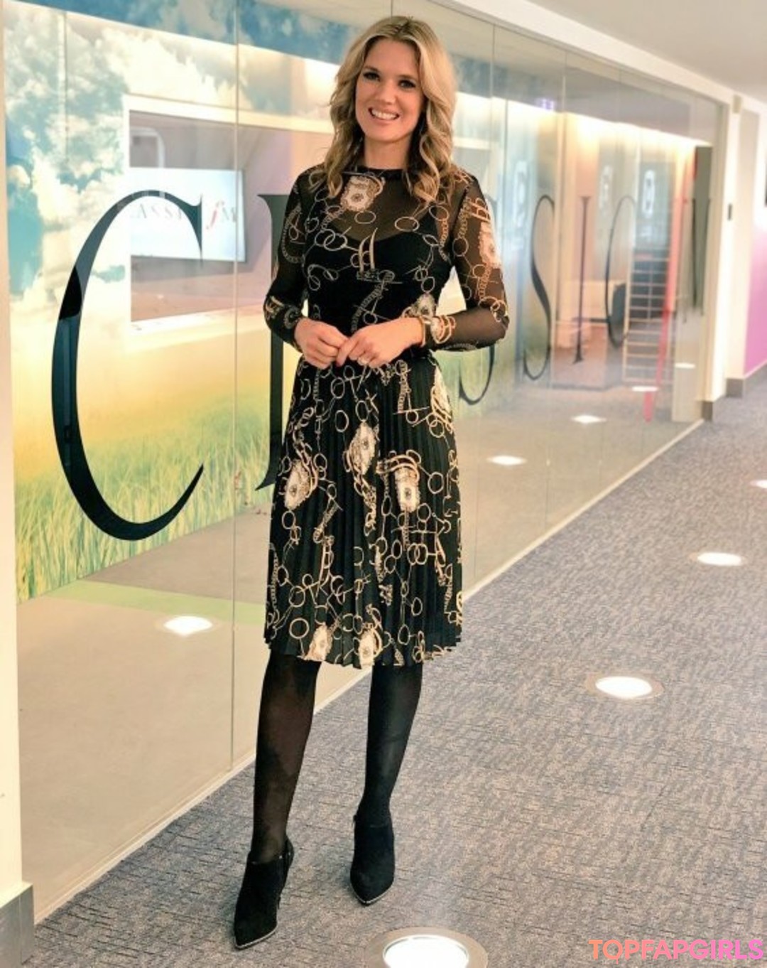 Charlotte Hawkins free actress archive