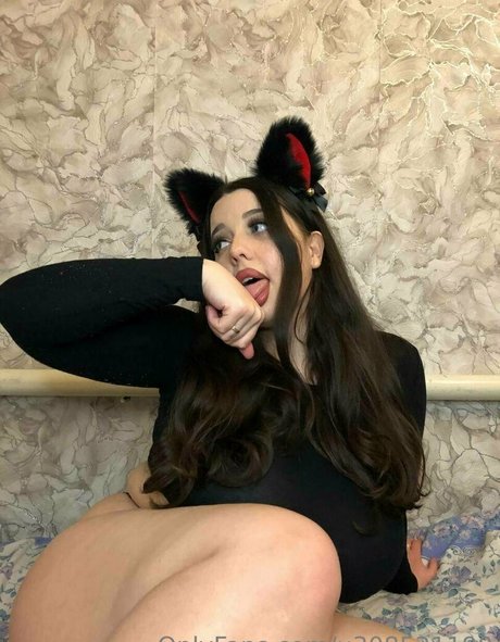 marina unicorn sexy actress photo