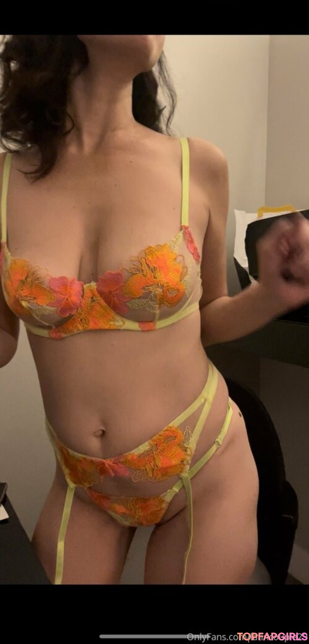 SexyLatinaWife best actress archive