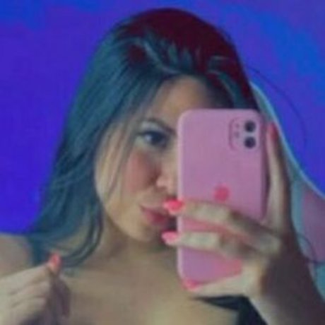 intrusaaa star adult photo