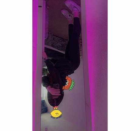 fat shemale onlyfans free nude gallery