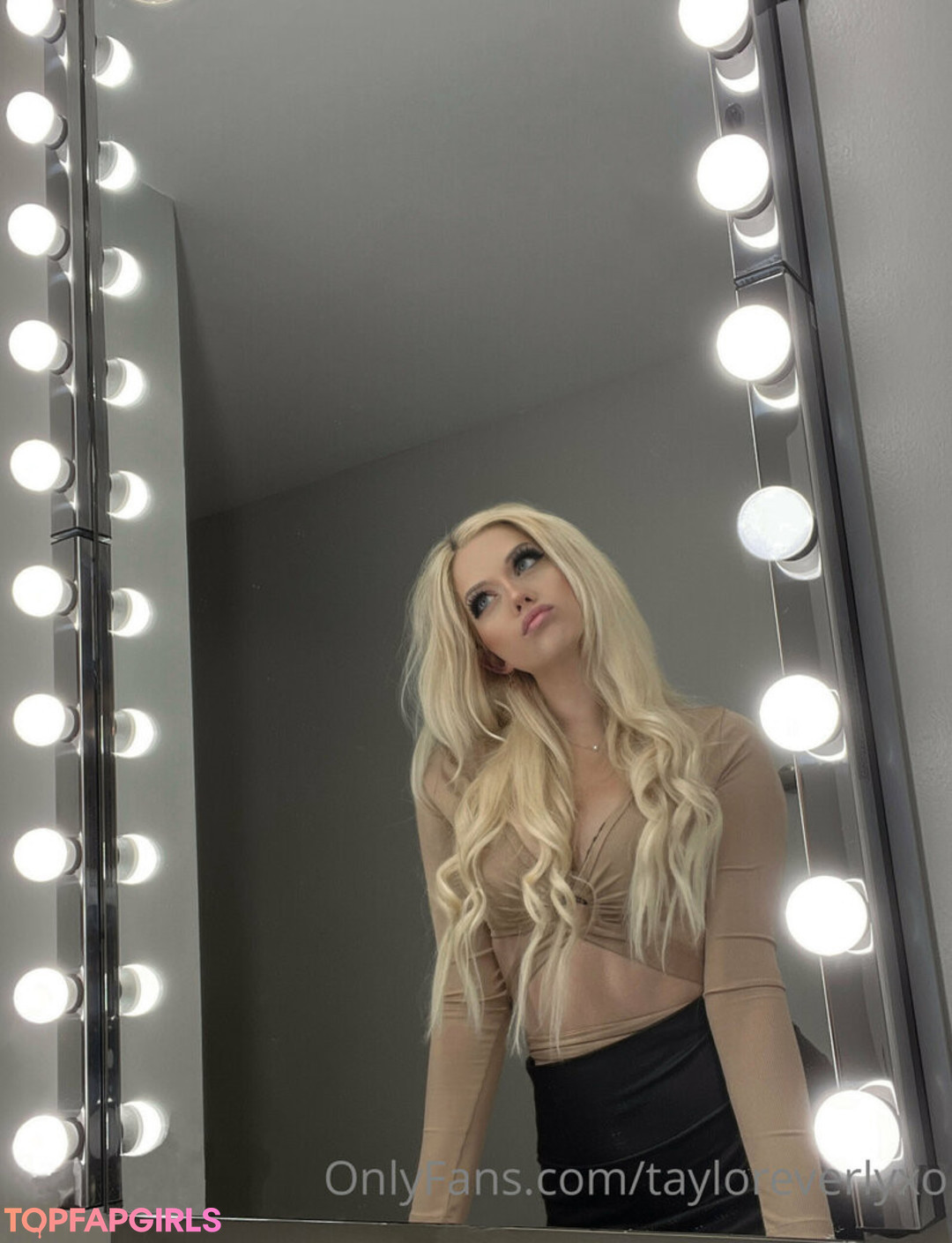 tayloreverlyxo perfect star photos