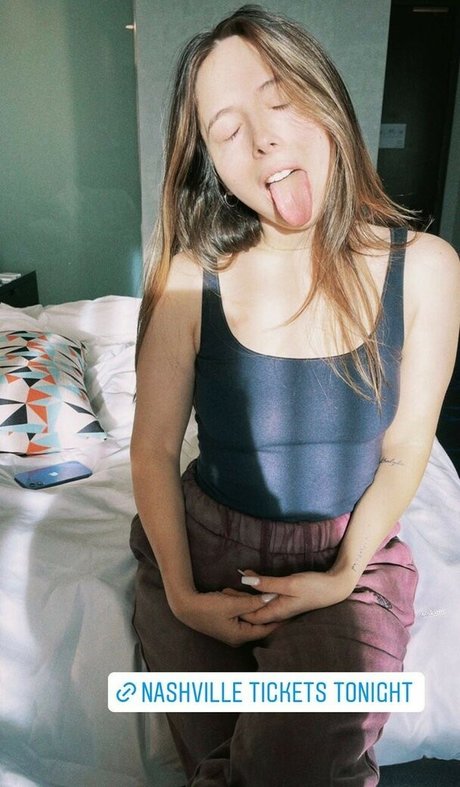 tiny onlyfans beautiful gallery