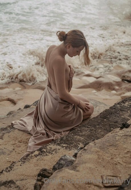 llitalola sexy actress gallery