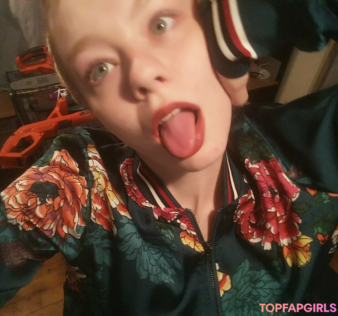 skinny shemale onlyfans free naked photos