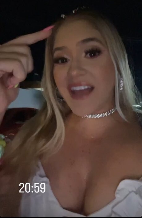 Laurinhafeer sexy actress image