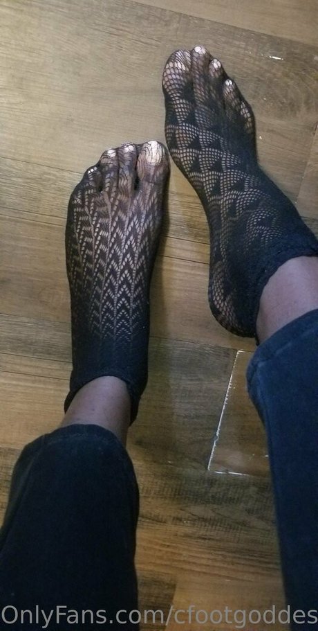 cfootgoddessx beautiful star image