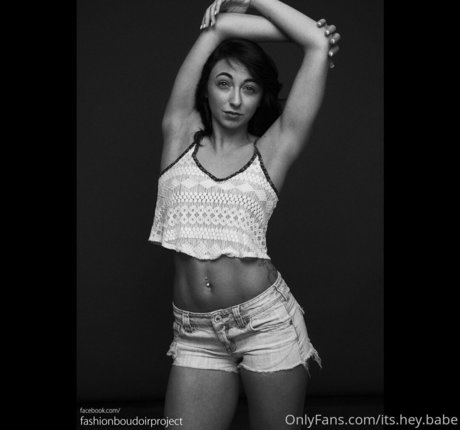 your hey babe pornstar high quality pic