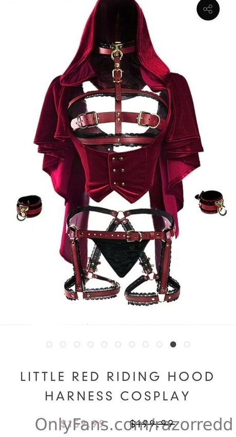 razorredd nude model picture