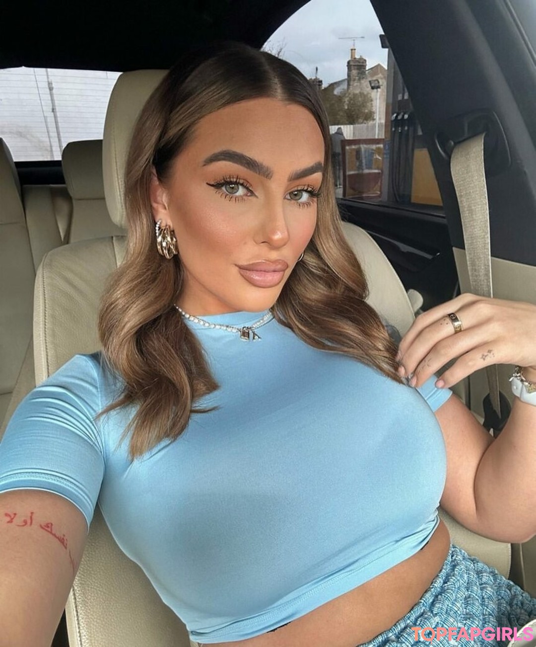 Danielle Tilly Wright hot model pics