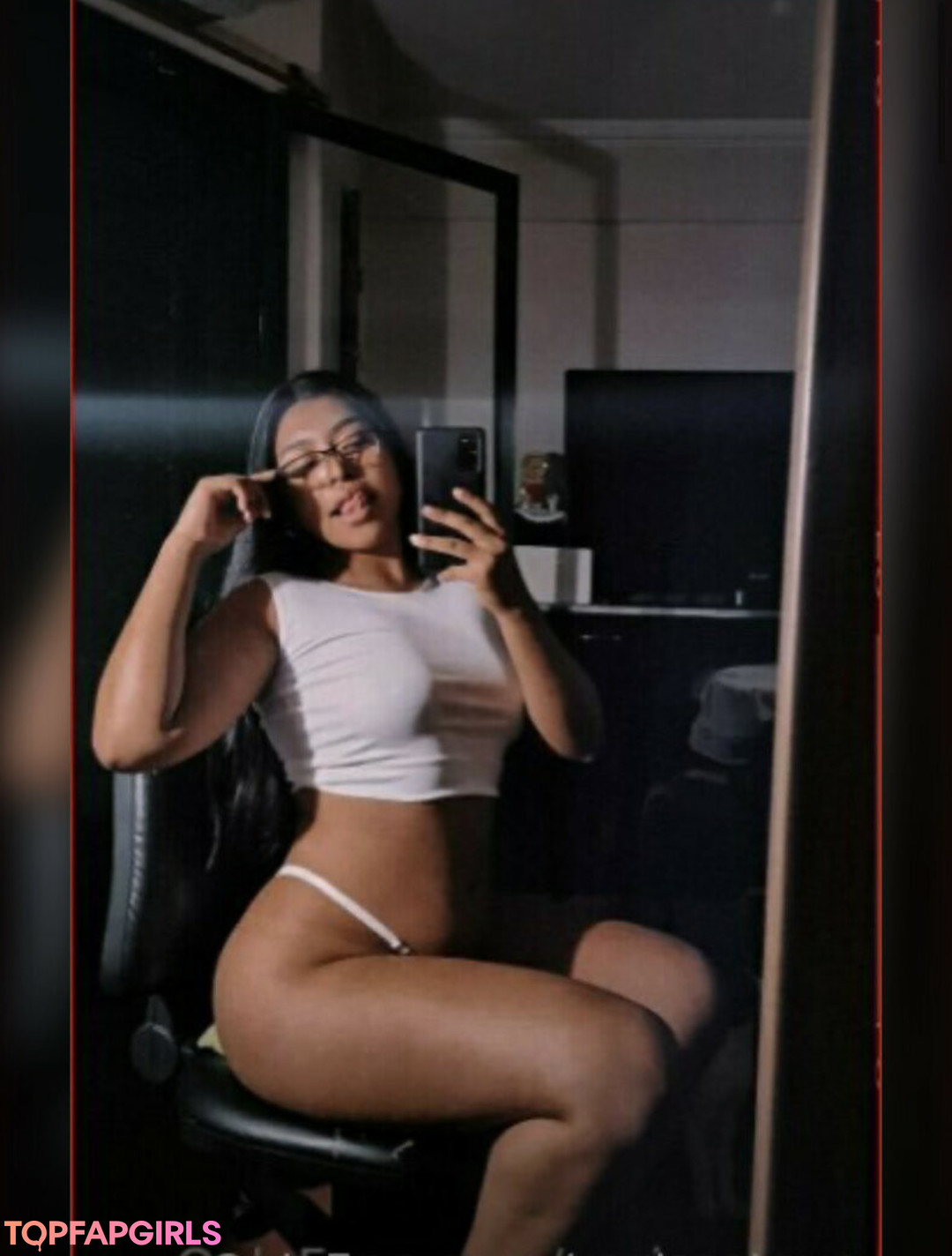 yarissalove pornstar nude images