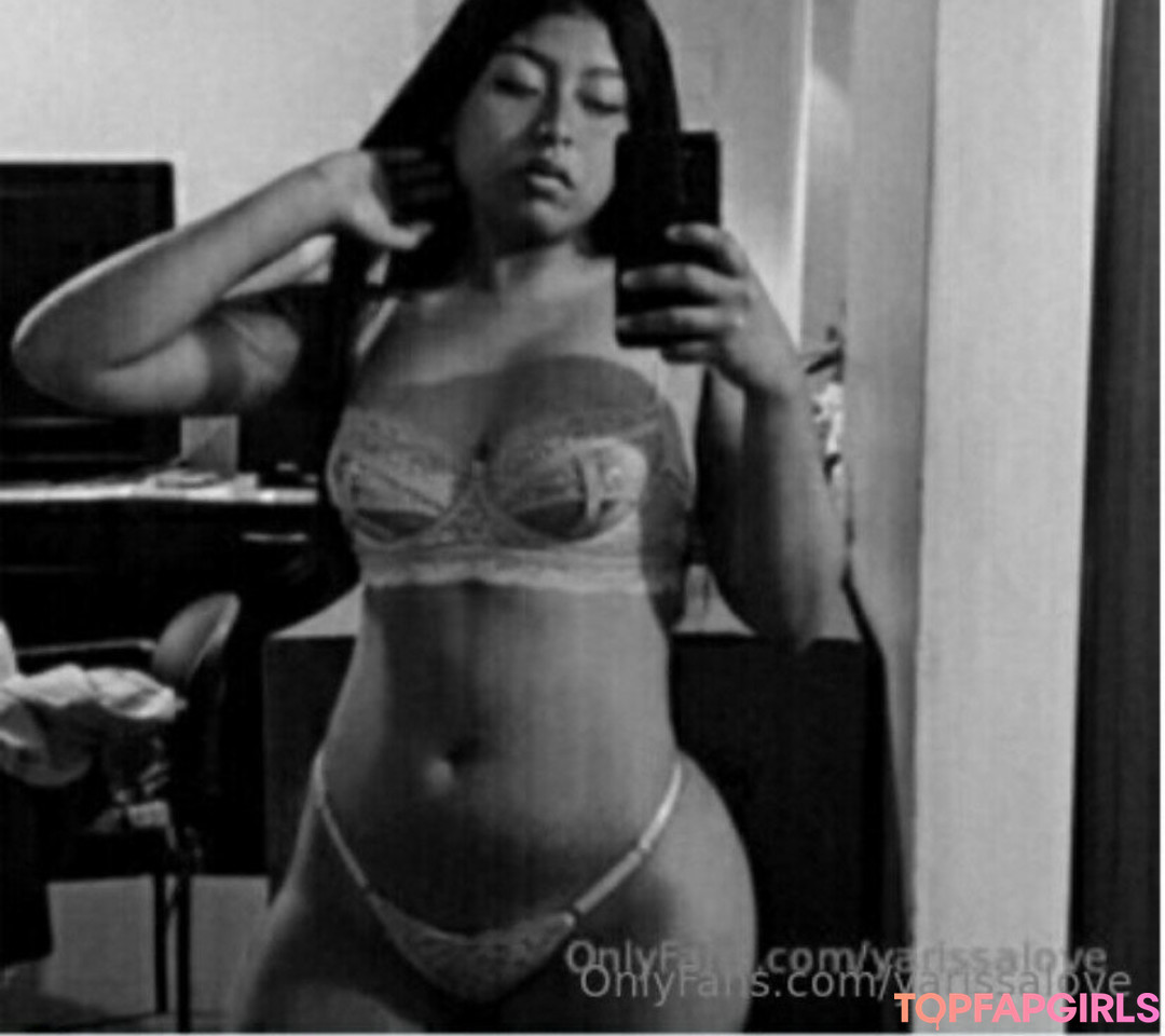 yarissalove erotic actress photo