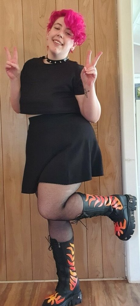 thebreehan beautiful actress pic