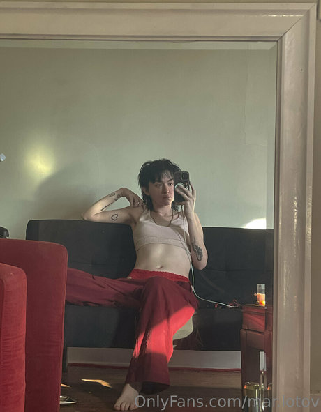 blonde cougar onlyfans nude images