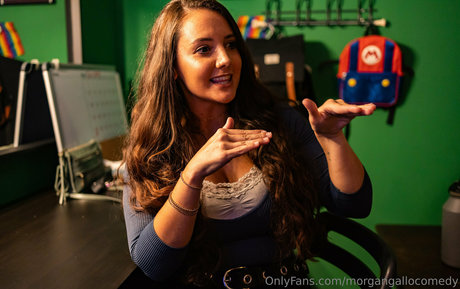 blonde midget onlyfans pretty pic