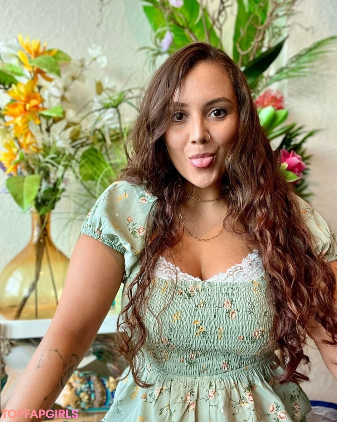 morgangallocomedy hot actress galleries