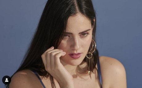 Ophelie Rullier star sexy pics