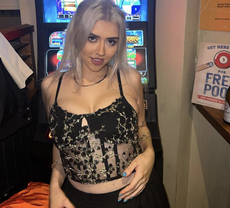 blonde natural onlyfans sexy naked gallery