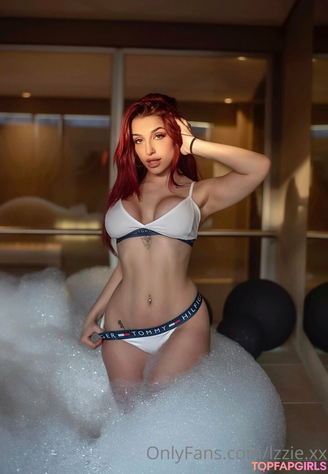 curvy fuck onlyfans sexy naked pic