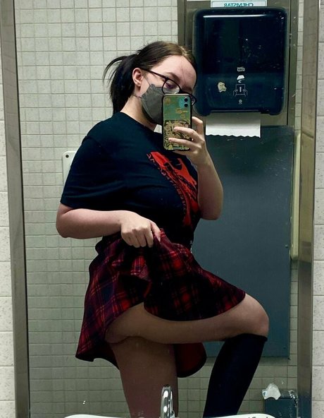 lesbians onlyfans pornographic image