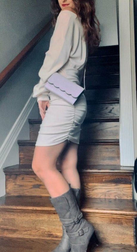 daretotriad hot model pics