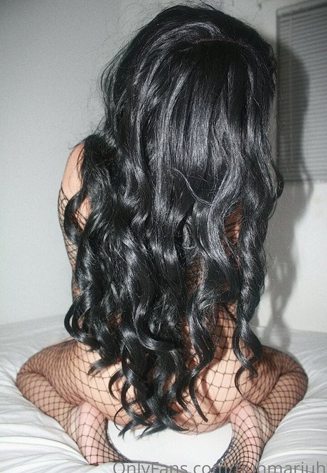 tiuhmariuh model nudes pic