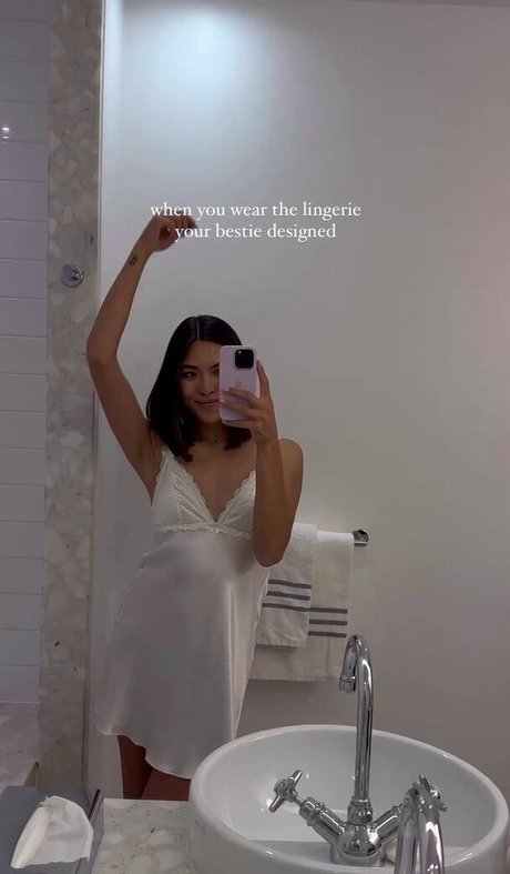 Shanti Tan perfect model pictures