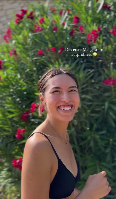 down onlyfans erotic pictures