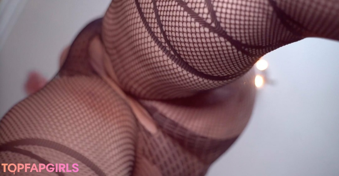 outside onlyfans free porn galleries