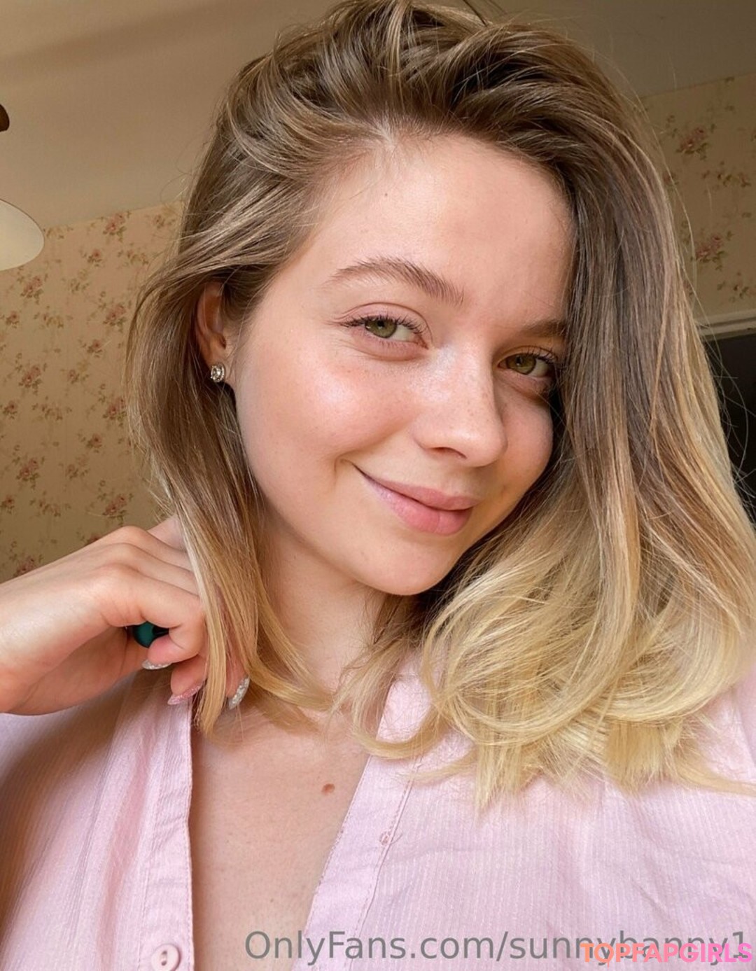 big dildo onlyfans sexy xxx photos