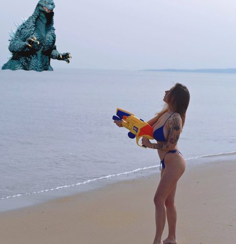 trans onlyfans naked pics